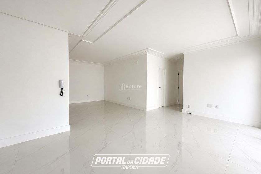 Apartamento &agrave; venda - 130m&sup2; - Centro