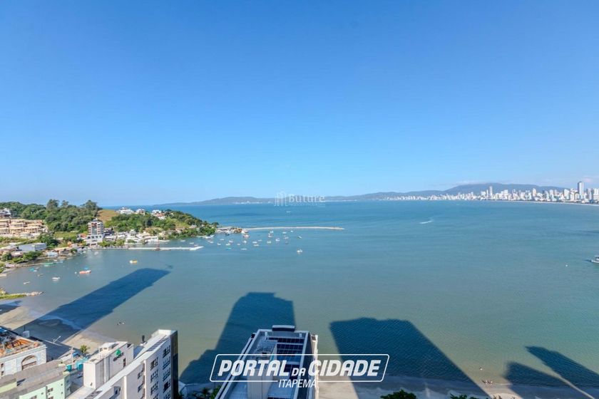 Apartamento &agrave; venda - 180m&sup2; - Centro