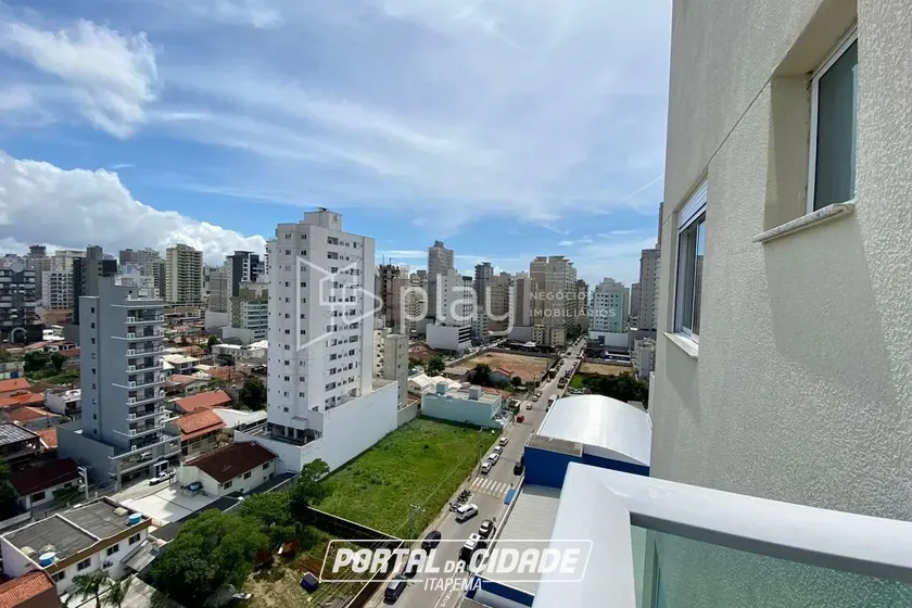 Apartamento &agrave; venda - 80m&sup2; - Meia Praia