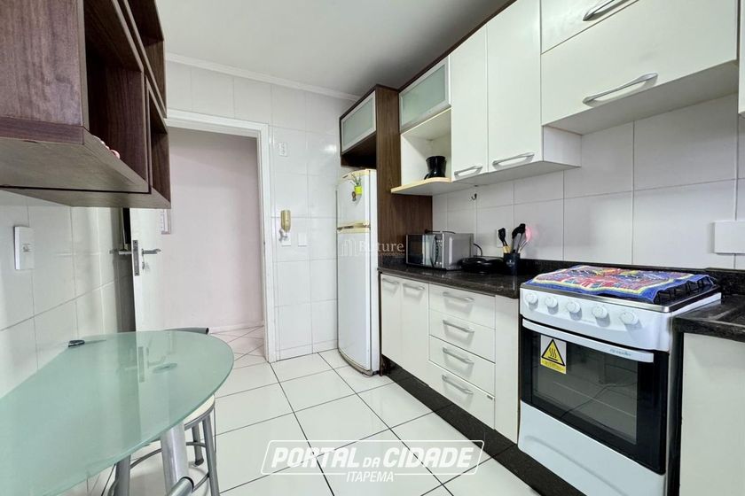 Apartamento &agrave; venda - 80m&sup2; - Centro