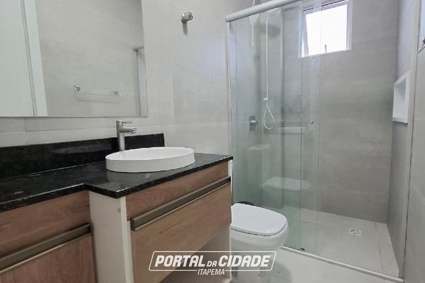 Apartamento para alugar - 119m&sup2; - Meia Praia