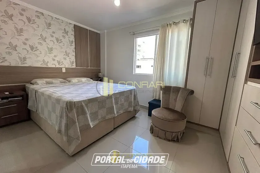 Apartamento &agrave; venda - 98m&sup2; - Meia Praia