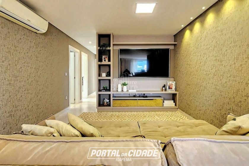 Apartamento &agrave; venda - Meia Praia