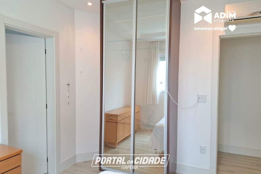 Apartamento para alugar - 127m&sup2; - Meia Praia