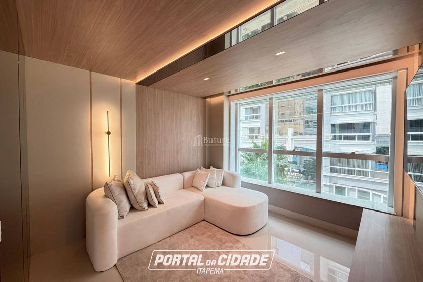 Apartamento &agrave; venda - 340m&sup2; - Meia Praia