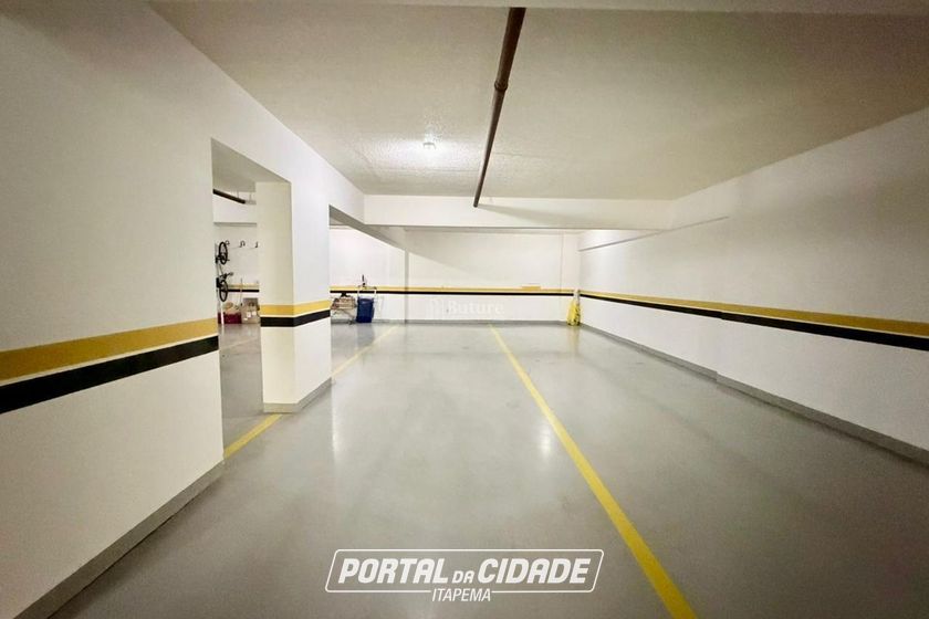 Apartamento &agrave; venda - 138m&sup2; - Centro