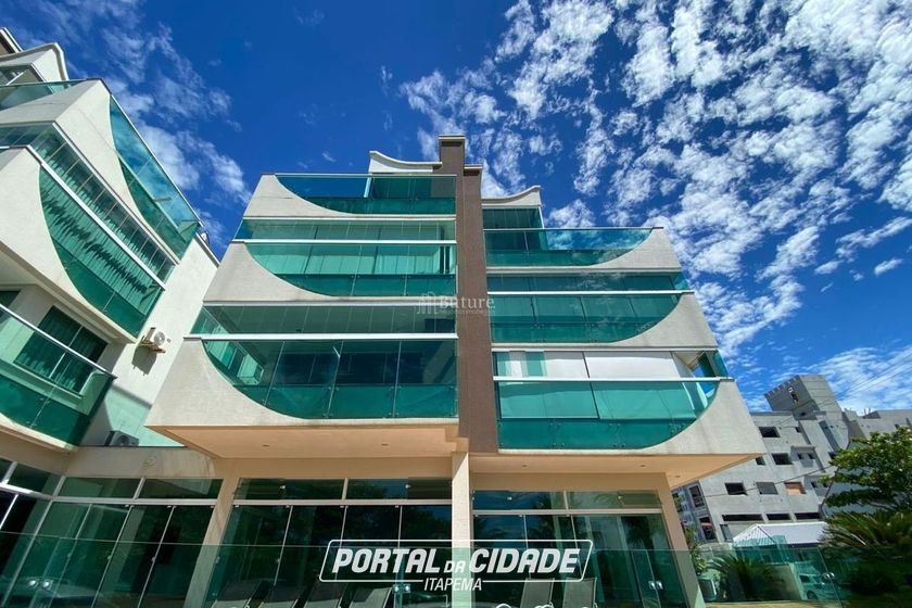 Apartamento &agrave; venda - 72m&sup2; - Quatro Ilhas