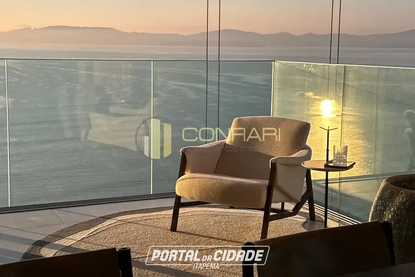 Apartamento &agrave; venda - 150m&sup2; - Centro