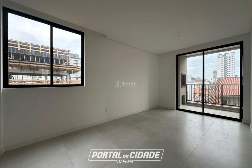Apartamento &agrave; venda - 77m&sup2; - 