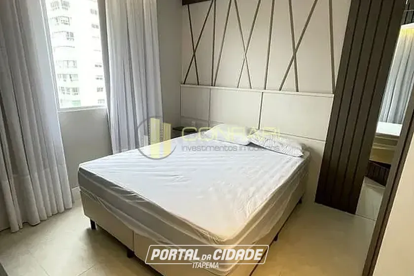 Apartamento para alugar - 163m&sup2; - Meia Praia