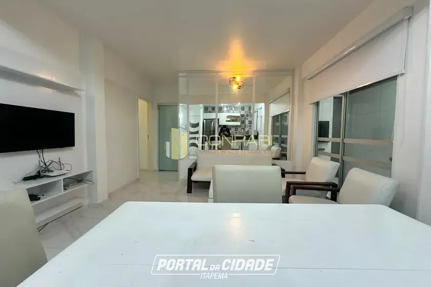 Apartamento &agrave; venda - 84m&sup2; - Meia Praia