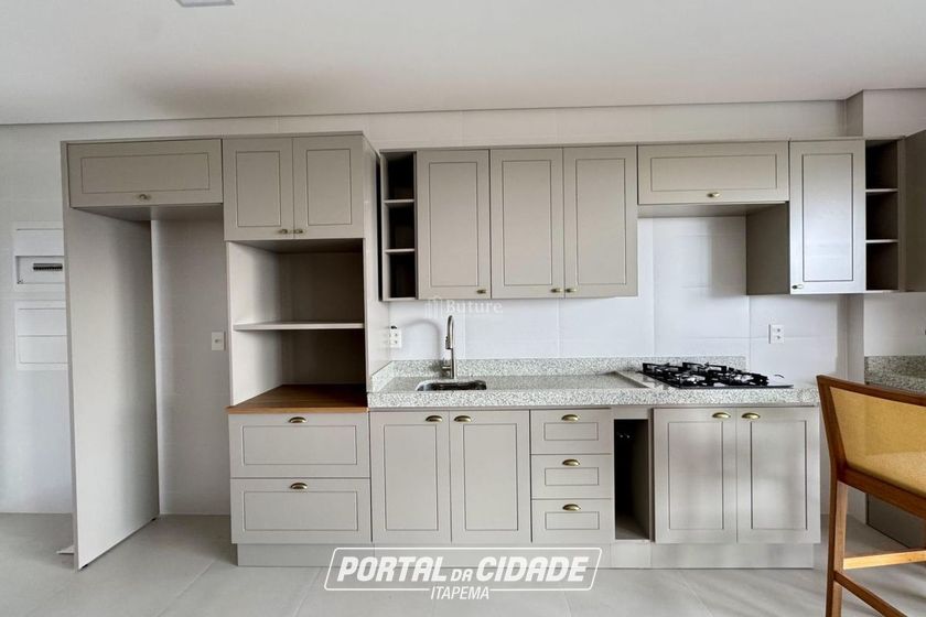 Apartamento &agrave; venda - 84m&sup2; - Praia Brava