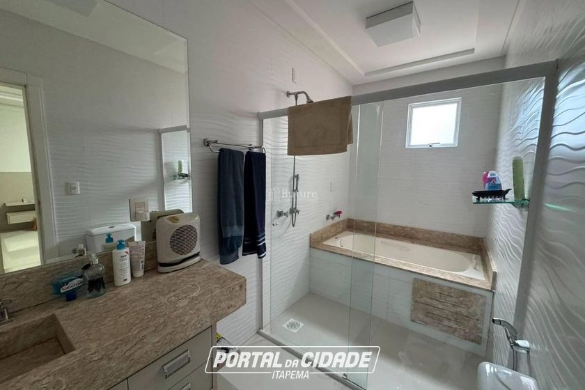 Apartamento &agrave; venda - Meia Praia