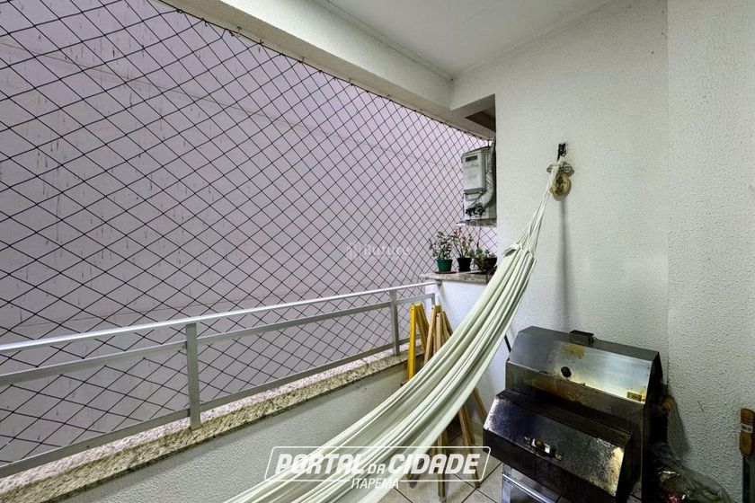 Apartamento &agrave; venda - 111m&sup2; - Centro