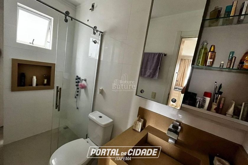 Apartamento &agrave; venda - Meia Praia