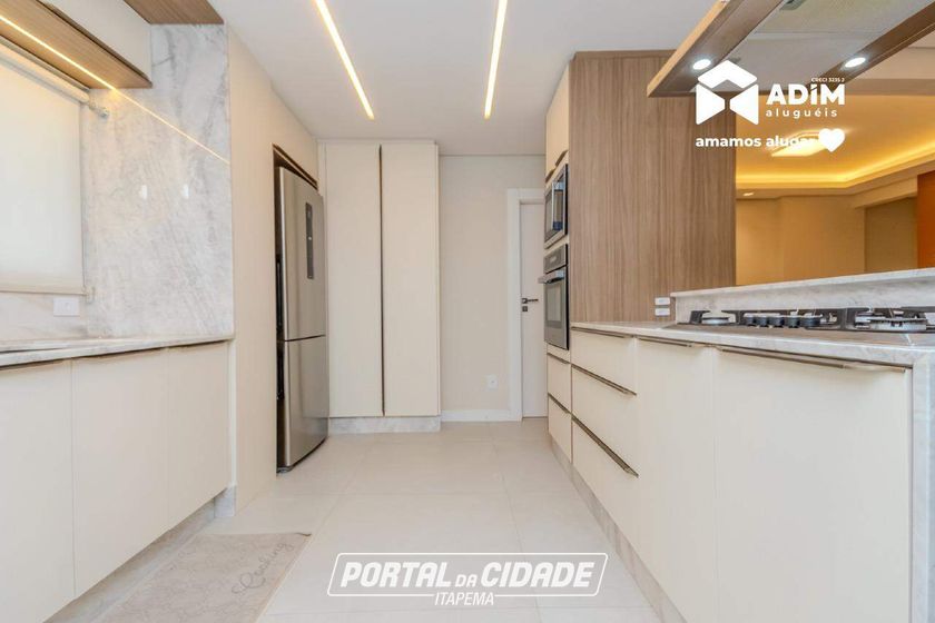 Apartamento para alugar - 216m&sup2; - Centro