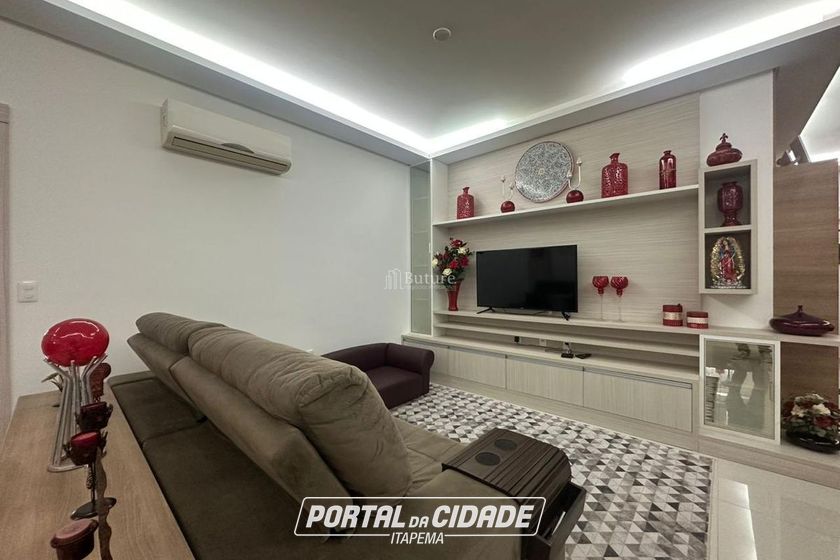 Apartamento &agrave; venda - 198m&sup2; - Meia Praia