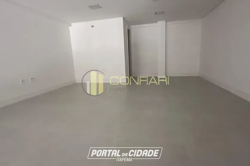 Sala Comercial para alugar - 116m&sup2; - Meia praia