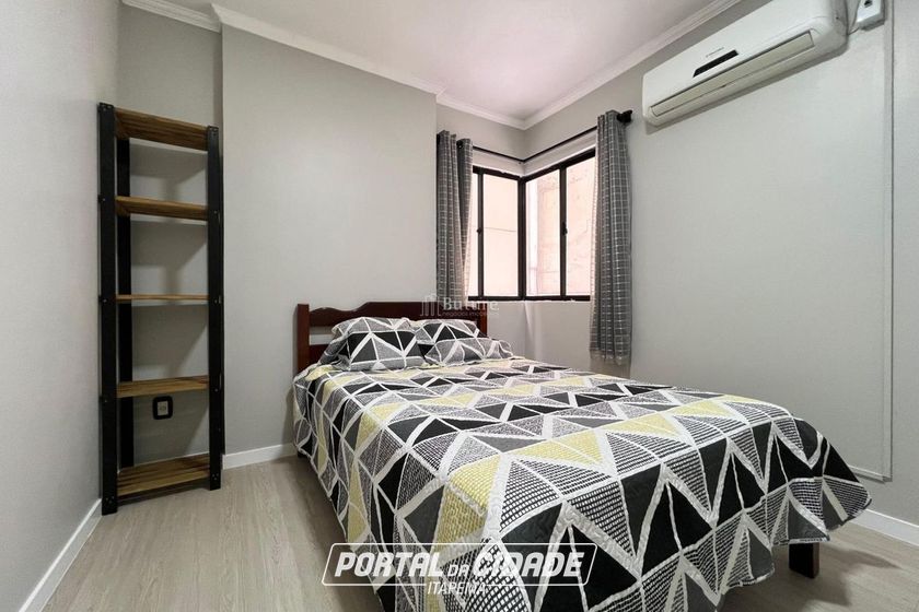 Apartamento &agrave; venda - 110m&sup2; - Centro