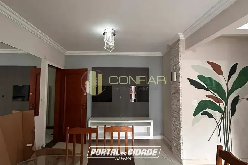 Apartamento para alugar - 70m&sup2; - Meia Praia