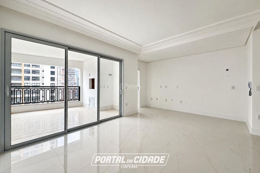 Apartamento &agrave; venda - 130m&sup2; - Centro
