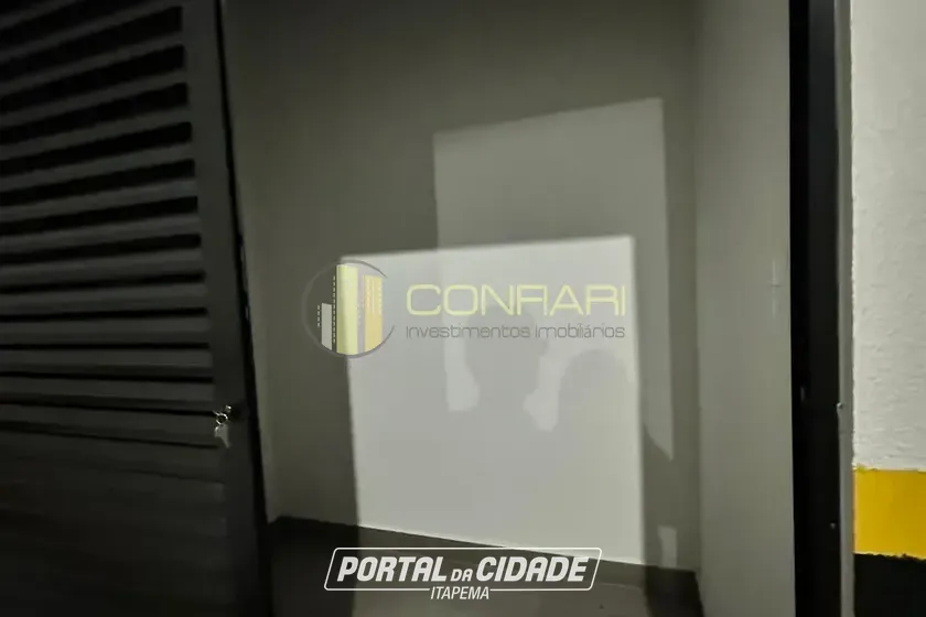 Apartamento para alugar - 118m&sup2; - meia praia