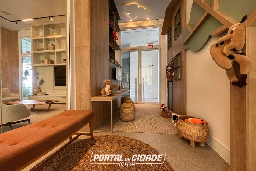 Apartamento &agrave; venda - 197m&sup2; - Meia Praia