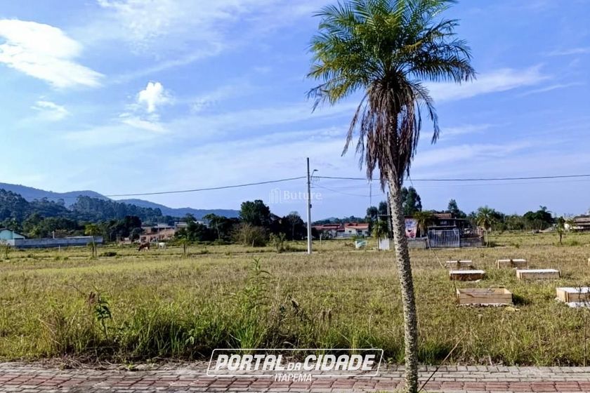 Terreno &agrave; venda - 205m&sup2; - 