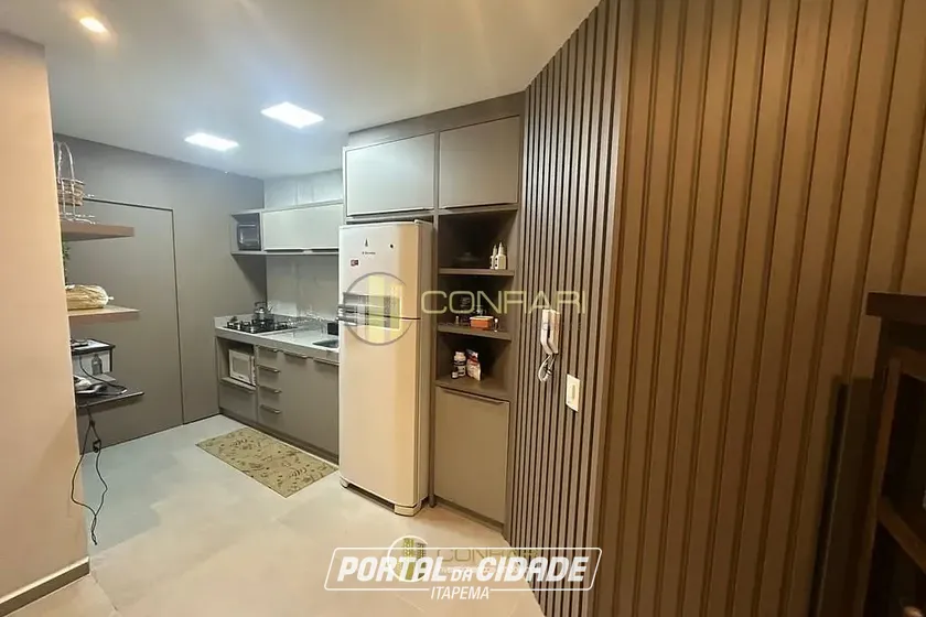 Apartamento &agrave; venda - 186m&sup2; - Meia Praia