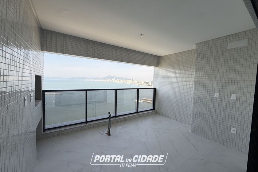 Apartamento &agrave; venda - 178m&sup2; - Centro