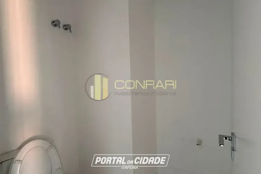 Apartamento &agrave; venda - 206m&sup2; - meia praia