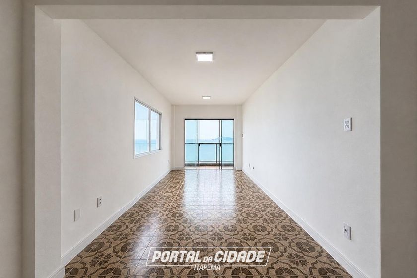 Apartamento &agrave; venda - 130m&sup2; - Centro