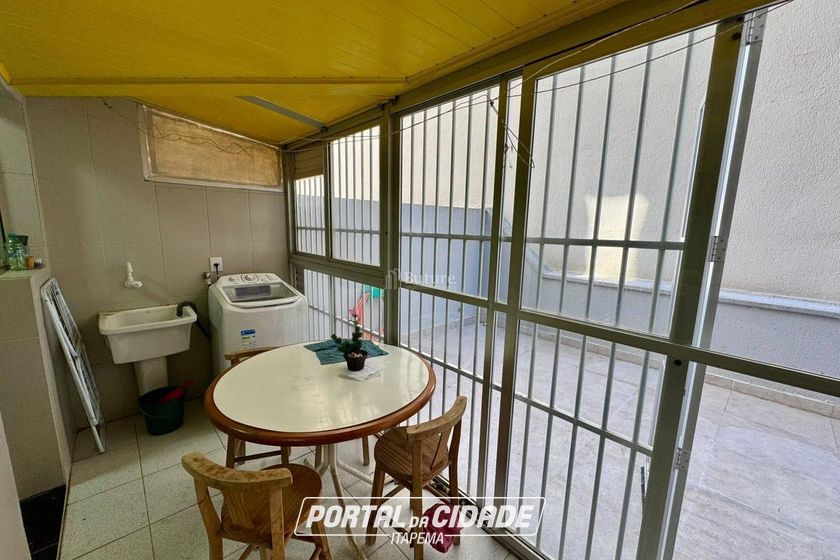 Apartamento &agrave; venda - Meia Praia