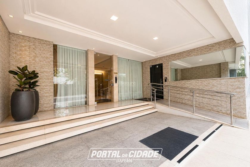 Apartamento &agrave; venda - 139m&sup2; - Pioneiros
