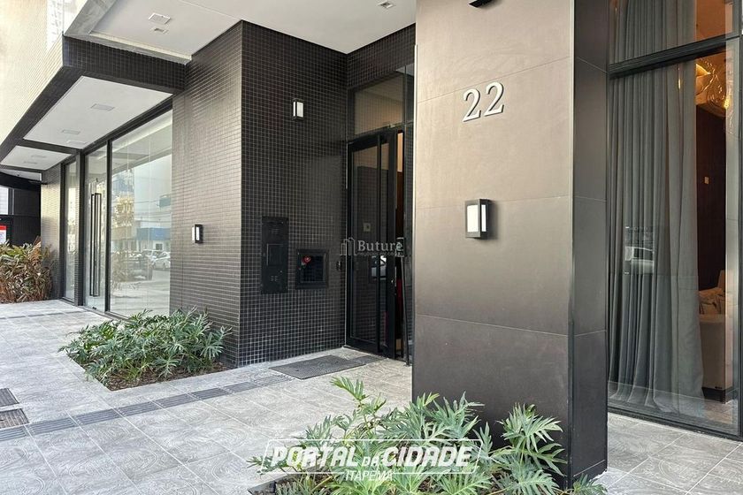 Apartamento &agrave; venda - 200m&sup2; - Meia Praia