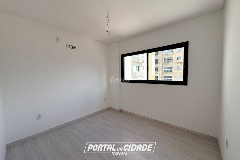 Apartamento &agrave; venda - Meia Praia