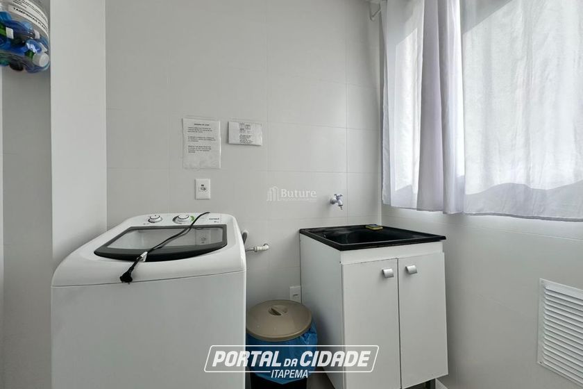 Apartamento &agrave; venda - 86m&sup2; - Meia Praia