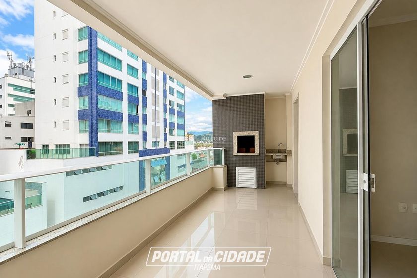 Apartamento &agrave; venda - 134m&sup2; - Centro