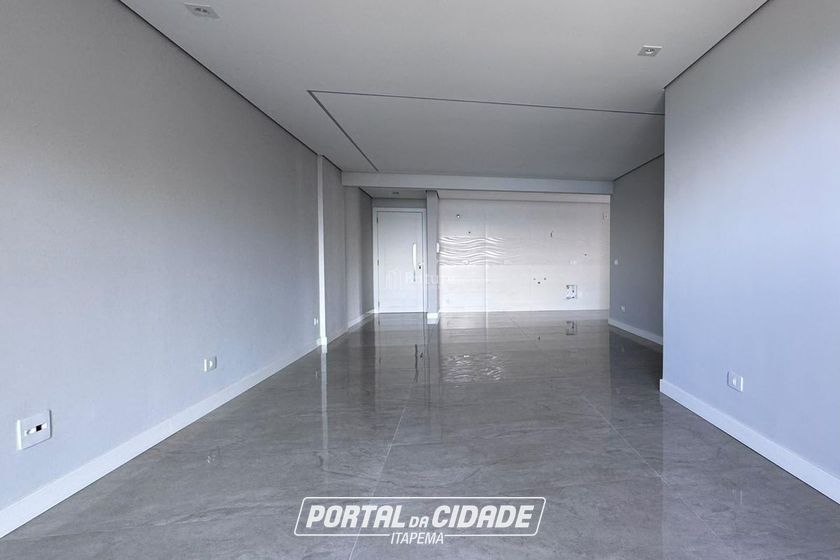 Apartamento &agrave; venda - 145m&sup2; - Barra Sul