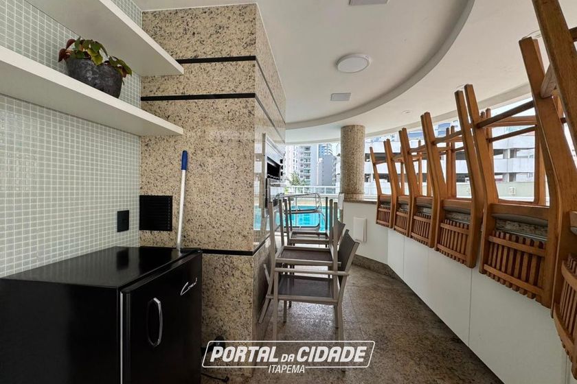 Apartamento &agrave; venda - 139m&sup2; - Centro