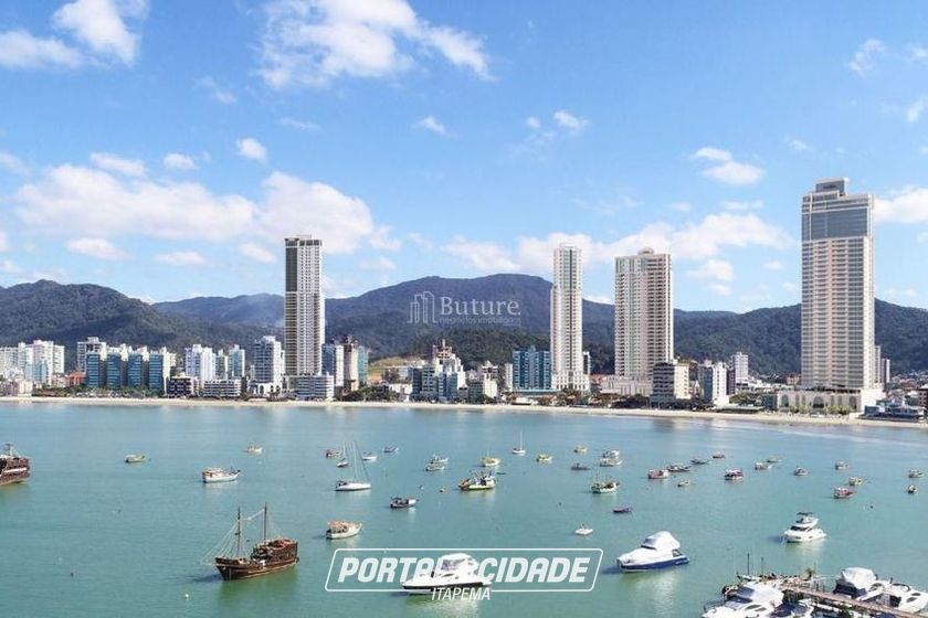 Apartamento &agrave; venda - 300m&sup2; - Centro