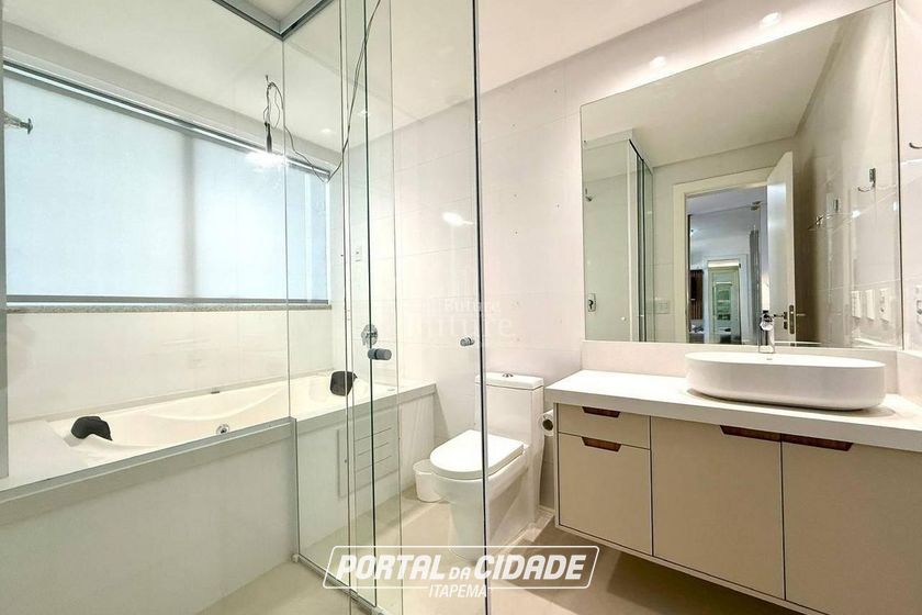 Apartamento &agrave; venda - Meia Praia