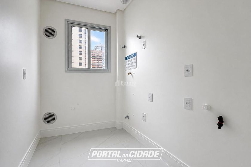 Apartamento &agrave; venda - 130m&sup2; - Centro