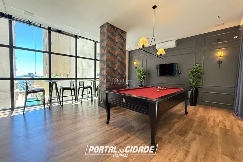 Apartamento &agrave; venda - 163m&sup2; - Meia Praia