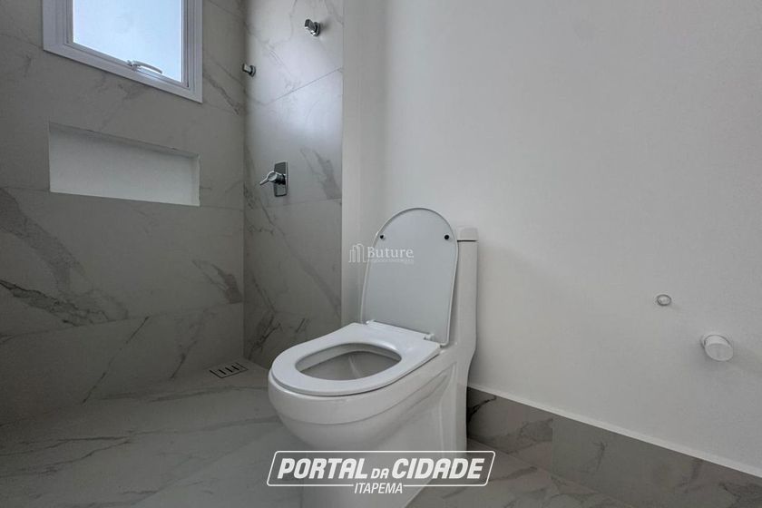 Apartamento &agrave; venda - 190m&sup2; - Centro