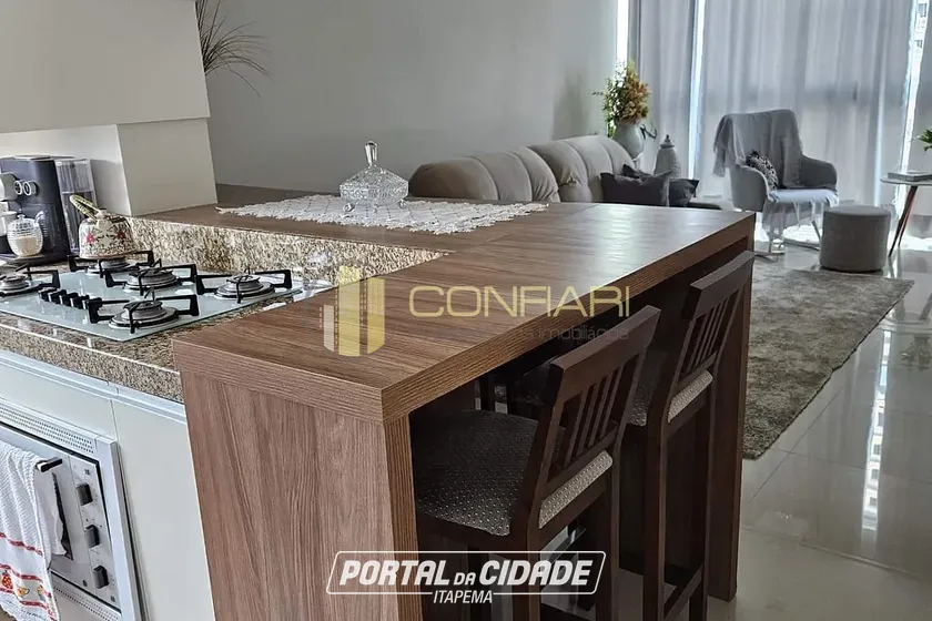 Apartamento &agrave; venda - 78m&sup2; - Meia Praia