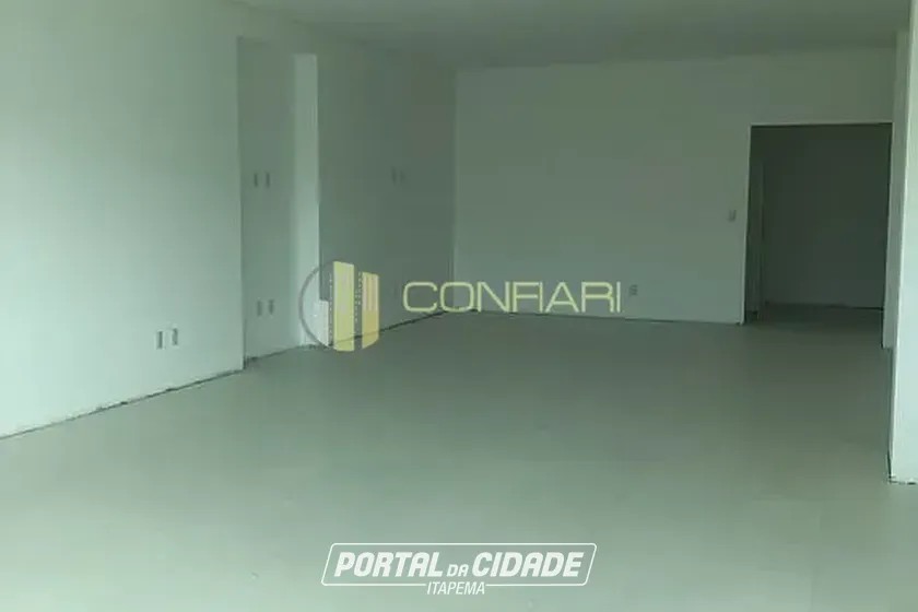 Apartamento &agrave; venda - 193m&sup2; - Meia Praia