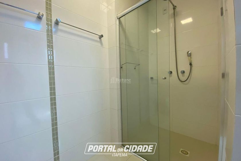 Apartamento &agrave; venda - 1872m&sup2; - Meia Praia