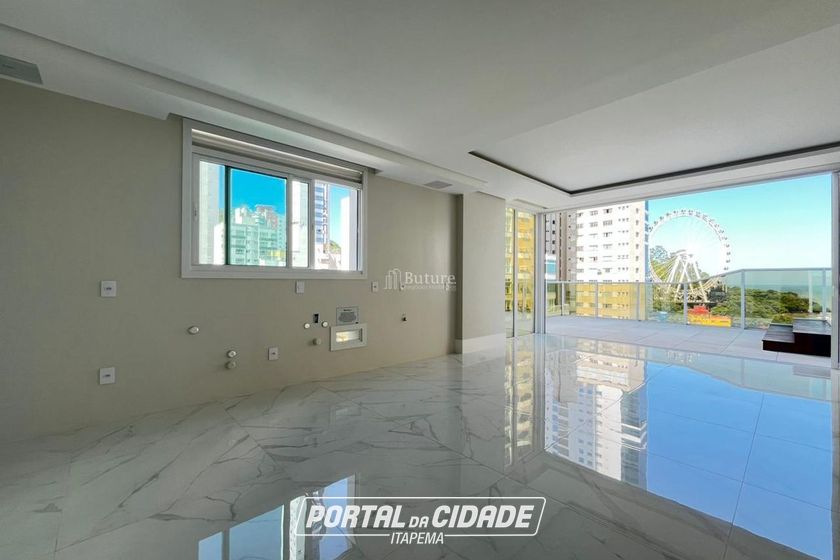 Apartamento &agrave; venda - 223m&sup2; - Pioneiros