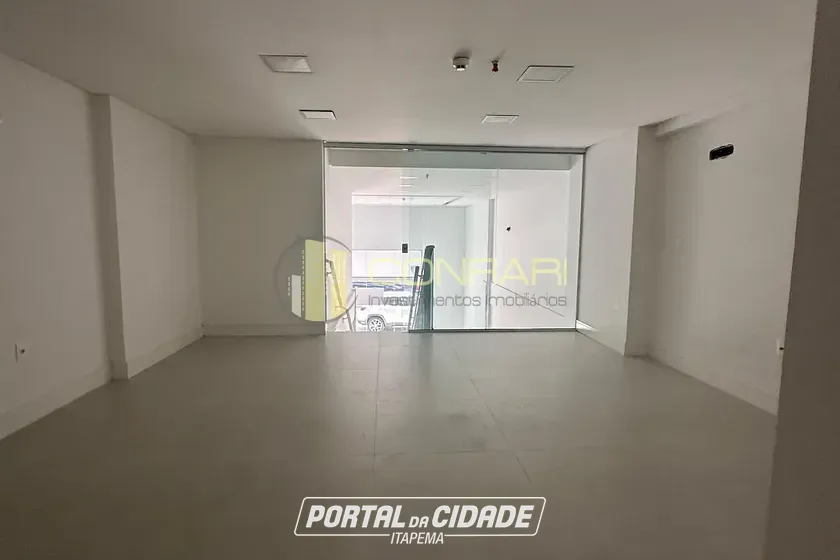 Sala Comercial para alugar - 116m&sup2; - Meia praia